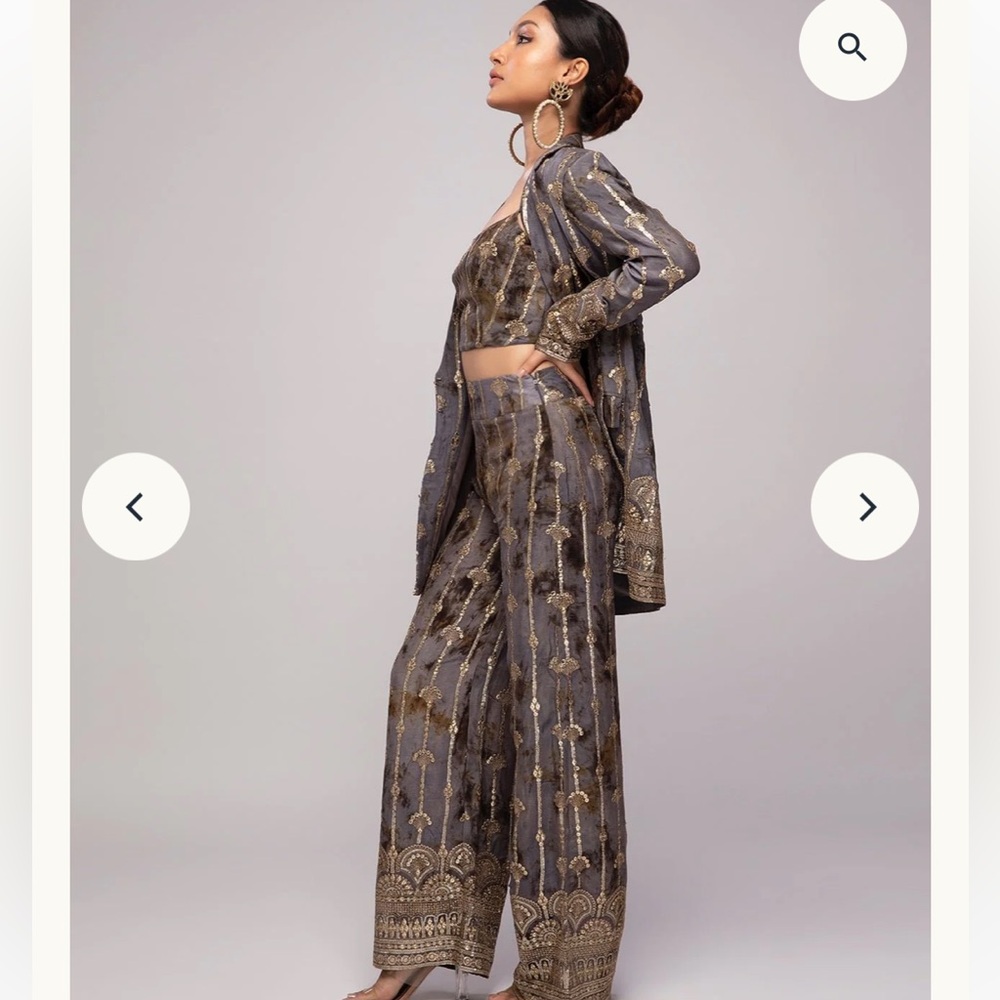 HoliChic by Megha suit/crop top sz medium Indian wedding